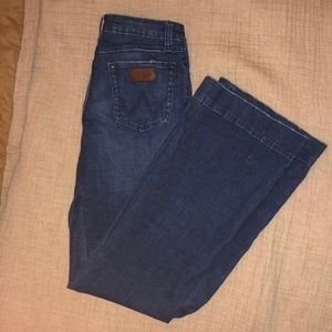 Women’s Wrangler Flare Jeans